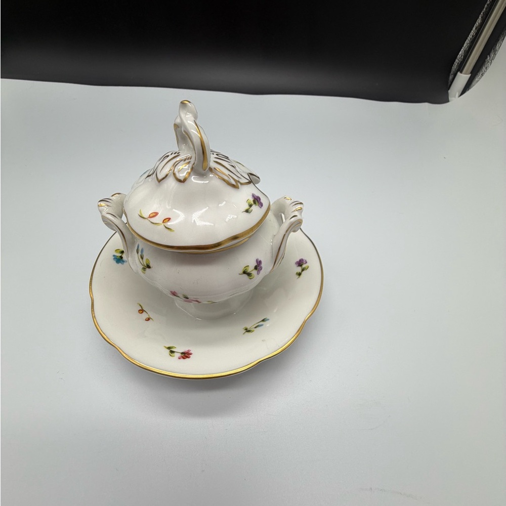 White Porcelain Covered Sugar Bowl with Gold Trim and Floral Accents